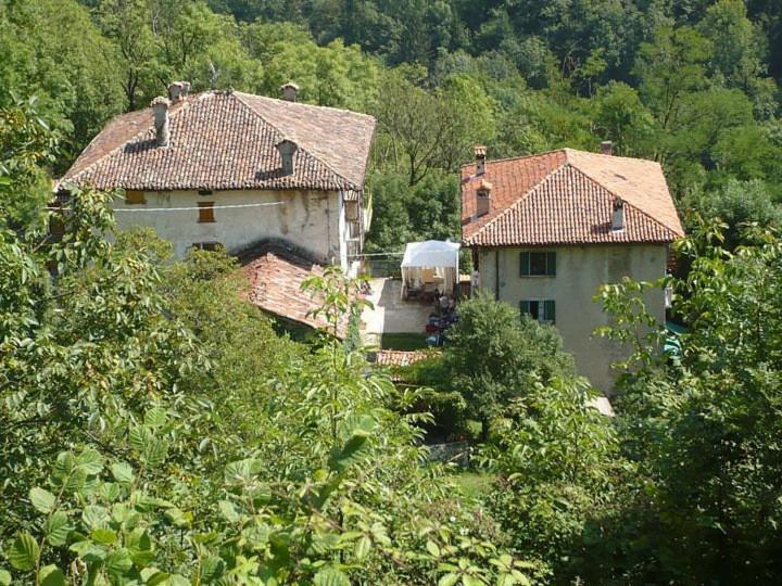 Agriturismo Cascina Gervasoni San Giovanni Bianco Exteriör bild